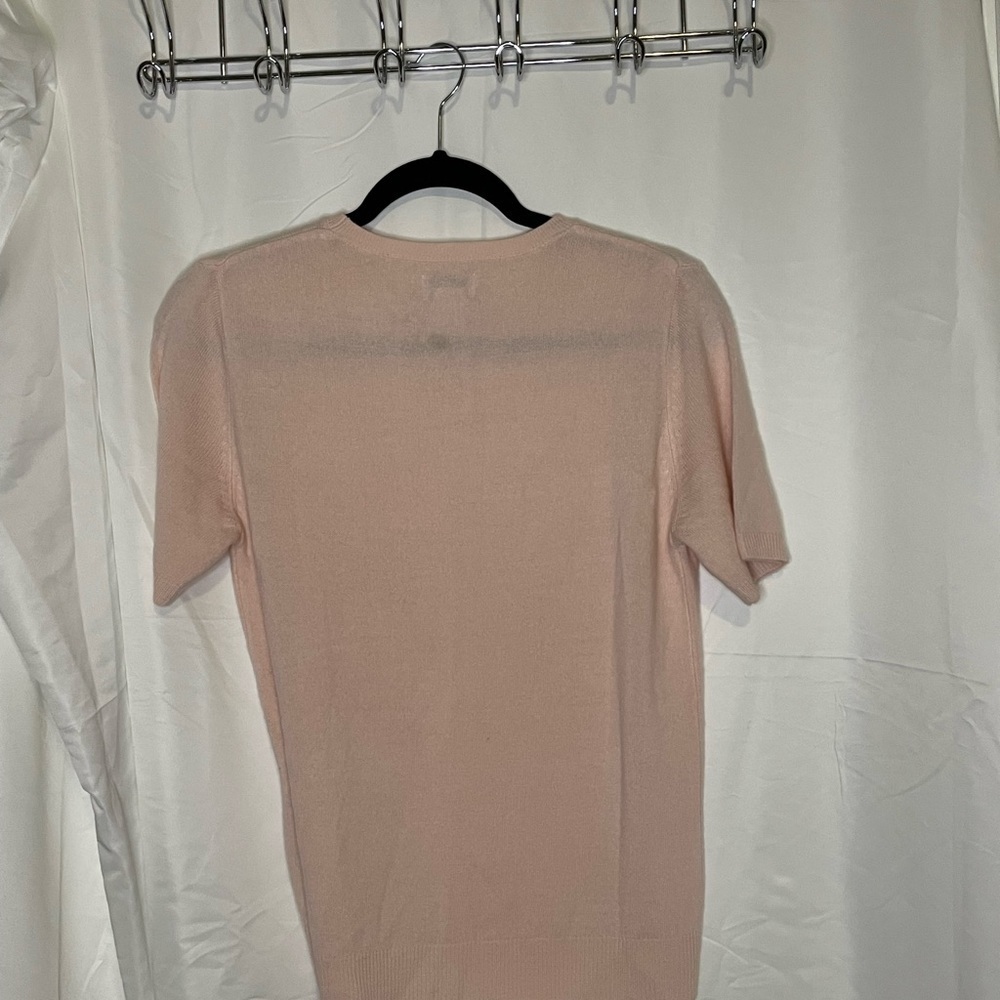 Liz baker/ short sleeve scoop neck pull over acrylic sweater light pink‌‌‌ - Picture 4 of 5